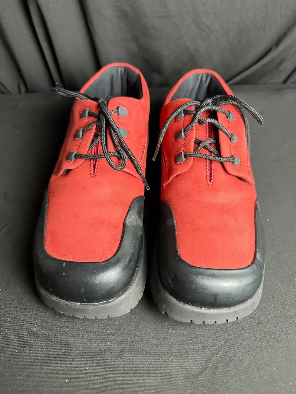Vintage Timberland Red Black Rubber Toe Cap Chunky Shoes 82316 Size 10